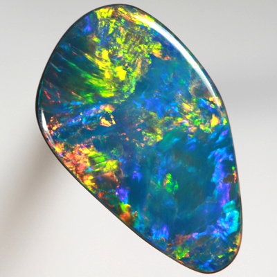 TOP QUALITY LIGHTNING RIDGE OPAL DOUBLET Golden fire over blues SEE VIDEO